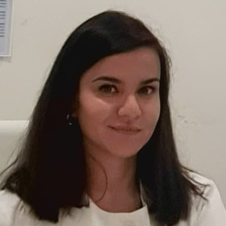 Profile of María Morales Martínez